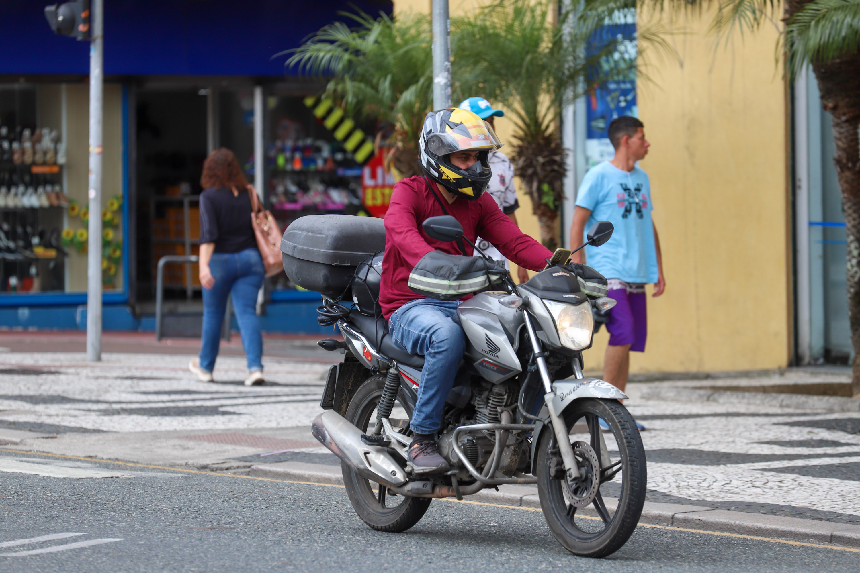 Governo vai encaminhar projeto de lei para isentar IPVA de motos de até 170 cilindradas.