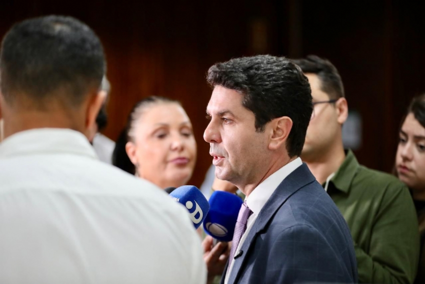 Alexandre Curi comunica que vai concorrer ao Senado nas eleições de 2026.