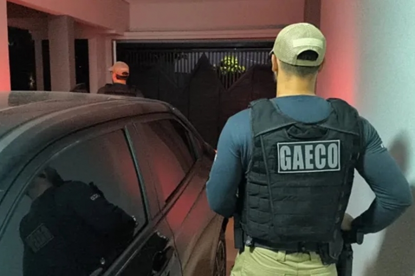 MP denuncia secretária de Saúde e mais três pessoas por supostas fraudes em licitações no Paraná.