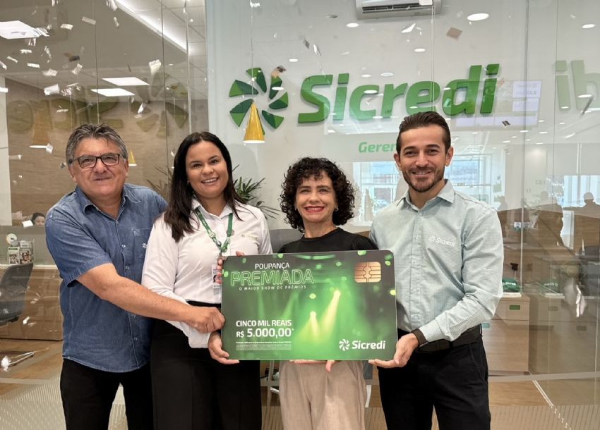 Poupança Premiada do Sicredi contempla associada em Ubiratã com R$ 5 mil