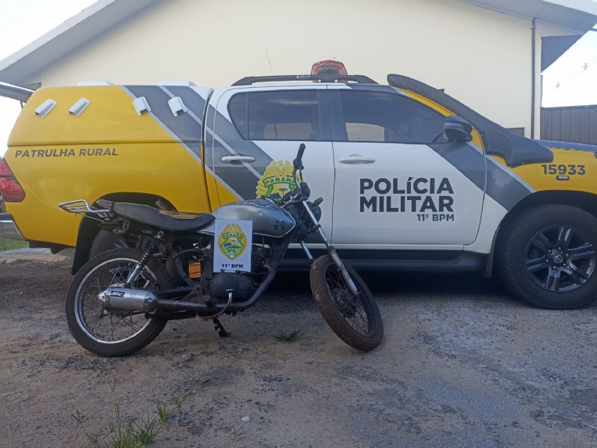 Motociclista foge da PM, abandona moto irregular e desaparece em Mamborê.