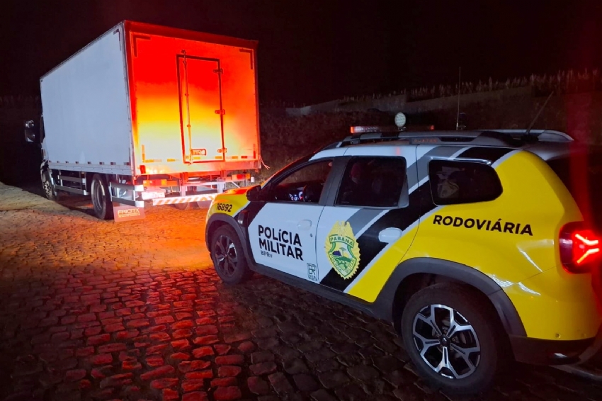 Caminhoneiro escapa de tentativa de roubo armada na PR-317 entre Engenheiro Beltrão e Floresta.