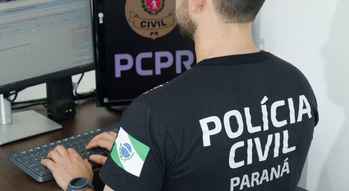 Professor do Paraná suspeito de apologia ao nazismo é descoberto pela Abin em monitoramento de grupos extremistas e passa a ser investigado